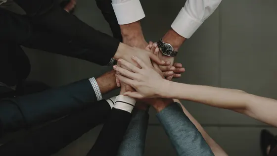 半導體人才不是找不到：關鍵職缺招募卡關的 7 個真正原因